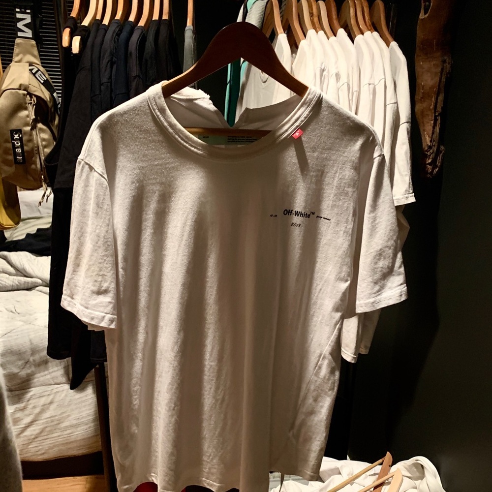 OFF-WHITE SHORT SLEEVE TSHIRT | SIZE LARGE